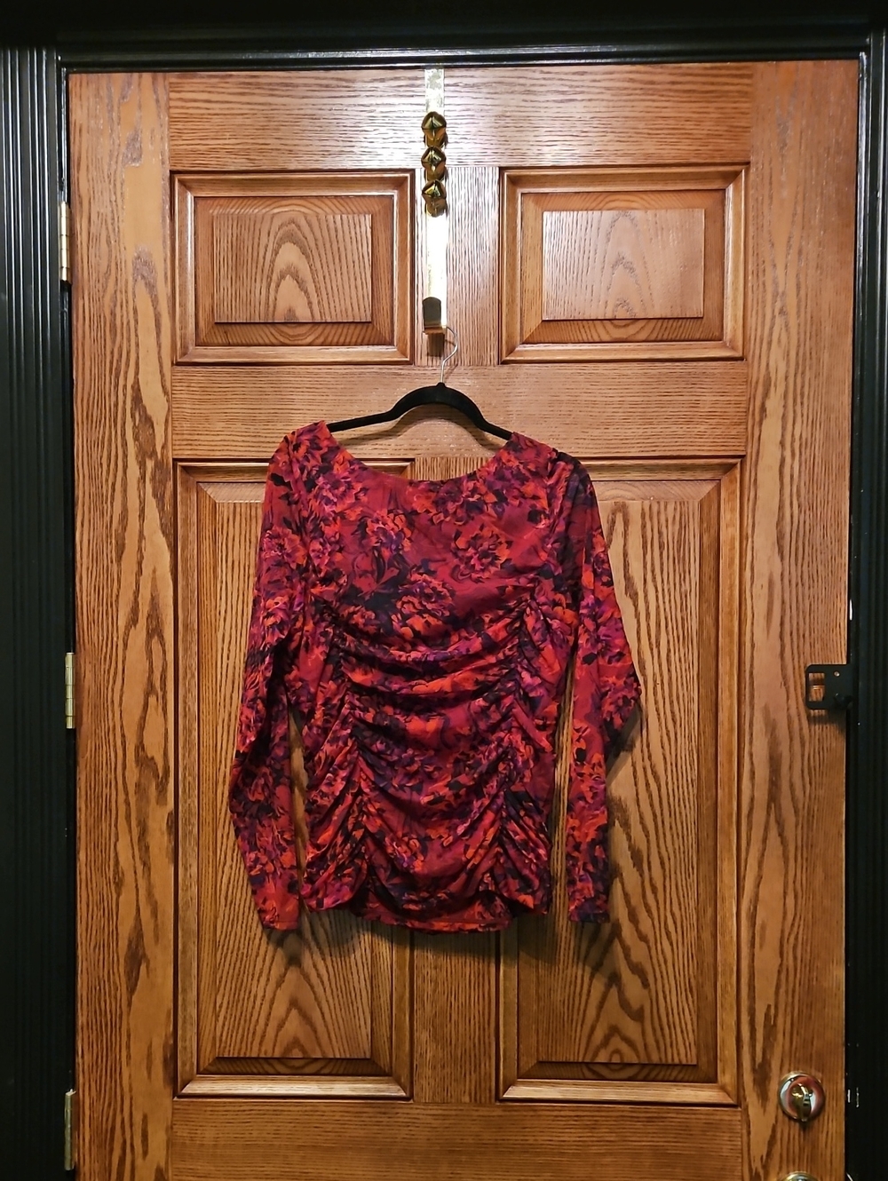 White House Black Market Red Floral Ruched Long-Sleeve Top